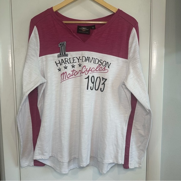 Harley-Davidson Tops - Harley Davidson Long Sleeve Graphic T-shirt. Pink and White. Size XL.